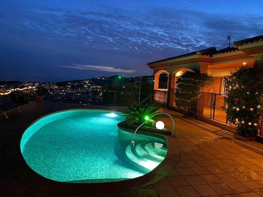 Villa Tu Pequeno Paraiso Calafell Exterior foto