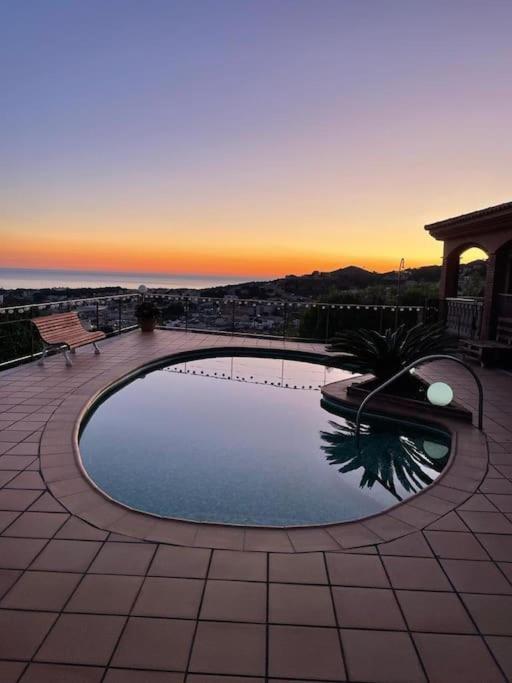 Villa Tu Pequeno Paraiso Calafell Exterior foto